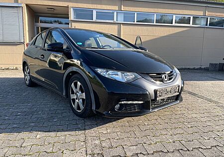 Honda Civic Lim. 5-trg. 2.2 i-DTEC Sport