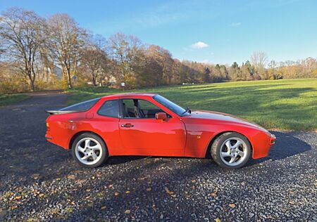 Porsche 944 S Targa fast neuer Motor