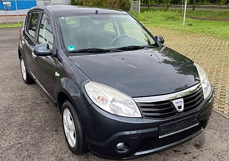 Dacia Sandero 1.6 / 62 kW