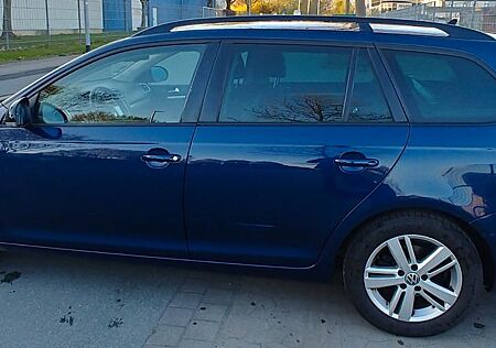 VW Golf Volkswagen 2.0 TDI MATCH Variant MATCH