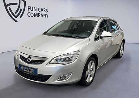 Opel Astra J Lim. 5-trg.Edition /Klima/PDC/SHZ/TEMPO/