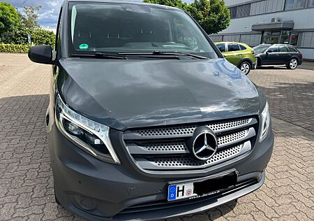 Mercedes-Benz Vito 119 4x4 LED Scheinwerfer