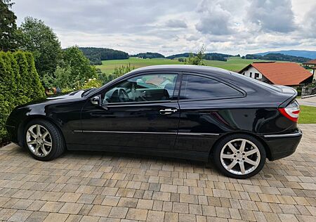 Mercedes-Benz CL 200 w203 sportcoupe kompressor rostfrei Young