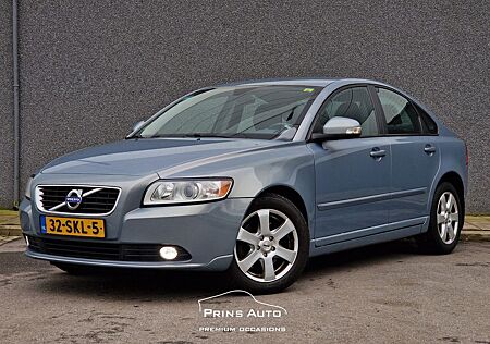 Volvo S40 2.0 D3 Momentum AUTOMAAT|TREKHAAK|AIRCO|VOLL
