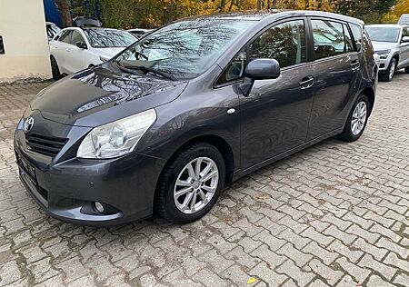 Toyota Verso Edition* Panorama*Navi* Kamera*7.Sitze