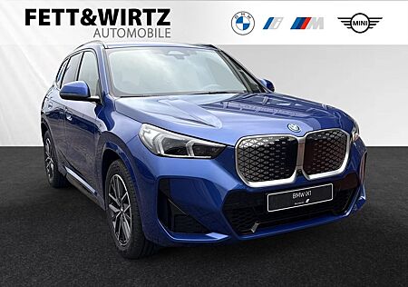 BMW iX1 eDrive20 M Sport|Head-Up|DA-Plus|PA-Plus|18"