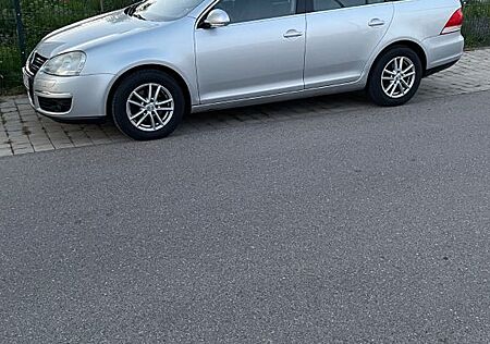 VW Golf Volkswagen 1.4 TSI 90kW DSG Variant