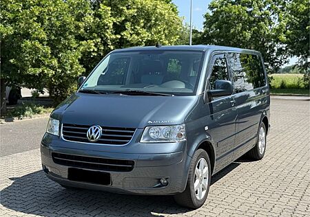 VW T5 Multivan Volkswagen 2.5 TDI Atlantis Wohnmobil Zulassung