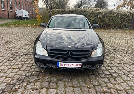 Mercedes-Benz CLS 320 CLS / 350 CDI
