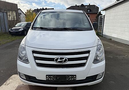 Hyundai H-1 Travel 2,5 CRDI AT Trend 8Sitze