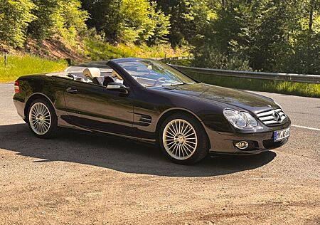 Mercedes-Benz SL 350 -AMG Paket-Facelift-7 Gang AT-Roadster