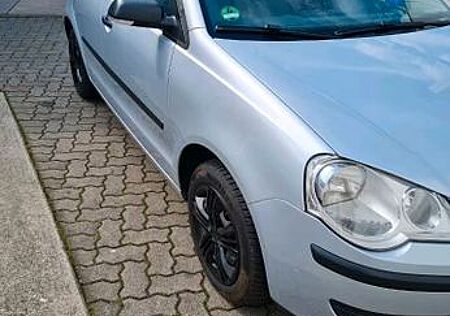 VW Polo Volkswagen 1.4 AUTO TRENDLINE Trendline