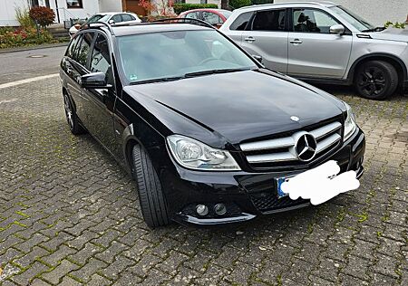 Mercedes-Benz C 200 T BlueEFFICIENCY -