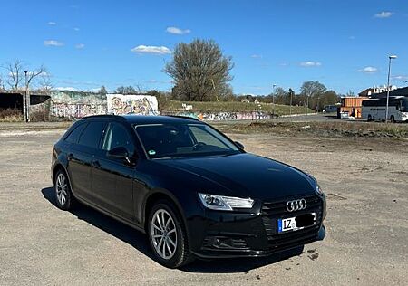 Audi A4 Avant 40 TDI STronic 190 PS Vollausstat.