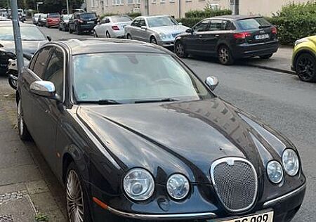 Jaguar S-Type 2.7 Liter V6 Diesel Executive Executive