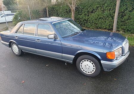 Mercedes-Benz 560 SEL "deutsch" 300PS