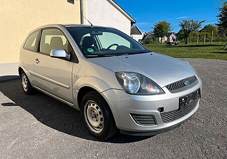 Ford Fiesta 1.3 Trend / Klima / TÜV 10-2025