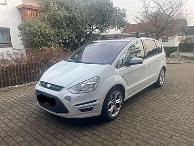 Ford S-Max 2,0 TDCi 103kW  Titanium - TÜV NEU