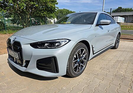 BMW i4 eDrive40 M Sport LivePro,GSD,AHK,St+G Vol