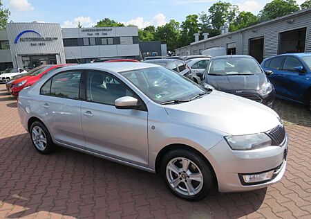 Skoda Rapid 1,4 TSI KAMERA +PDC
