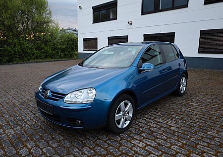 VW Golf Volkswagen V Lim. Tour Edition I.HAND / WENIG KM !!