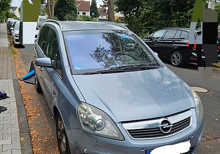 Opel Zafira 2.2 direct Automatik -