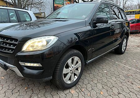 Mercedes-Benz ML 350 CDI BlueTec 4MATIC 7G-TRONIC