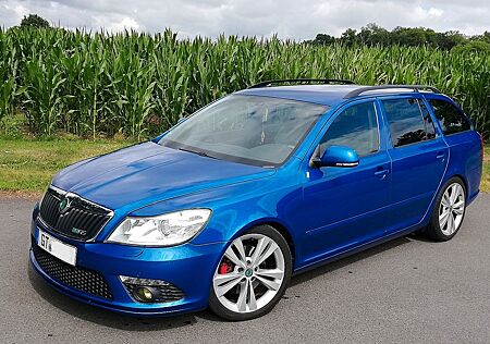 Skoda Octavia 2.0 TDI DSG RS Combi RS