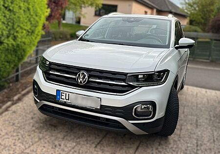 VW T-Cross Volkswagen 1.0 AHK 81 kW StyleB