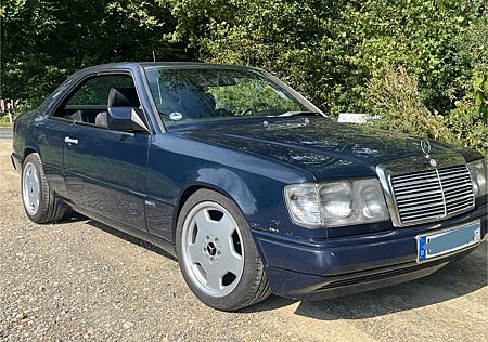 Mercedes-Benz E 230 CE 230