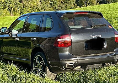 Porsche Cayenne S
