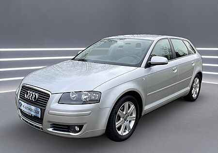 Audi A3 Sportback 1.6 FSI Ambition/ Unfallfrei !!