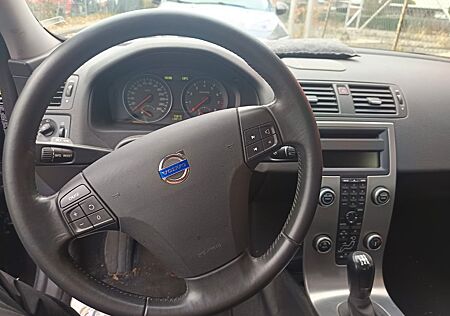 Volvo S40 1.8 -