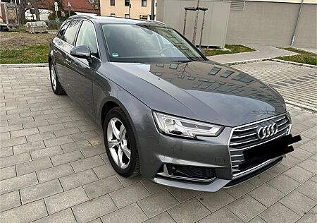 Audi A4 Avant 40 TFSI Sport