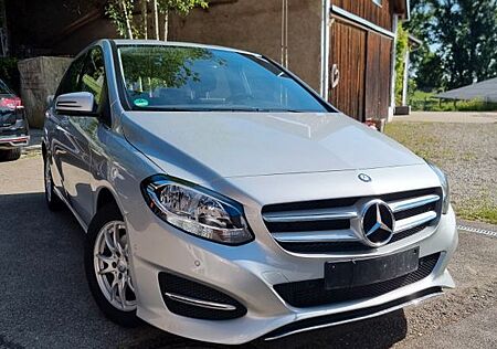 Mercedes-Benz B 180 Style