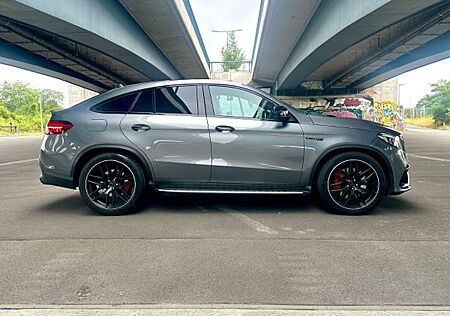 Mercedes-Benz GLE 63 AMG Mercedes-AMG GLE 63 S 4MATIC