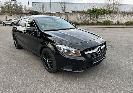 Mercedes-Benz CLA 180 Shooting Brake CLA 180 d Shooting Brake