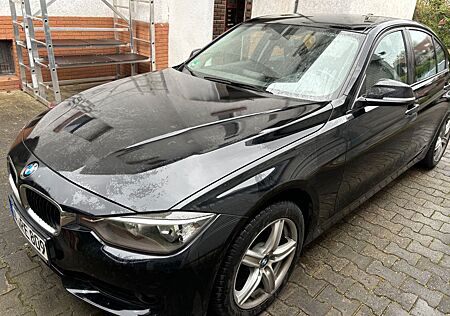 BMW 318d -