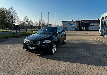 BMW X5 xDrive50i F15