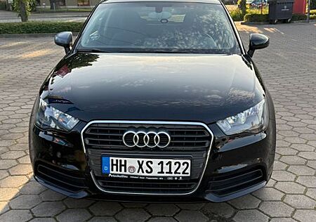 Audi A1 1.2 TFSI Attraction Attraction