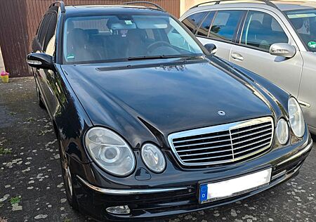 Mercedes-Benz E 320 CDI T AVANTGARDE Avantgarde