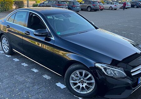 Mercedes-Benz C 200 Autom. - 8 Fach bereift