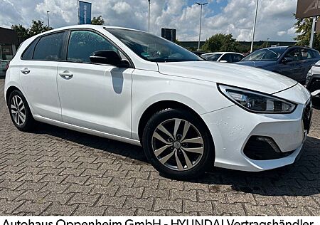 Hyundai i30 Passion*PDC*Kamera*SHZ*FSE*DAB*WR*