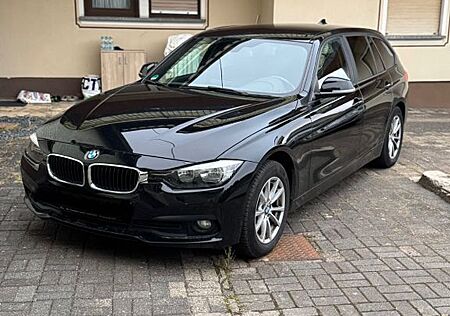 BMW 320d xDrive Touring