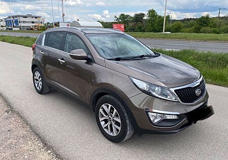 Kia Sportage 1.6 GDI 1-Hand Dream Team Edition