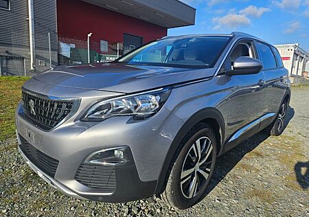 Peugeot 5008 1.5 BLUHDI ALLURE * NAVIGATION * 7 SITZE