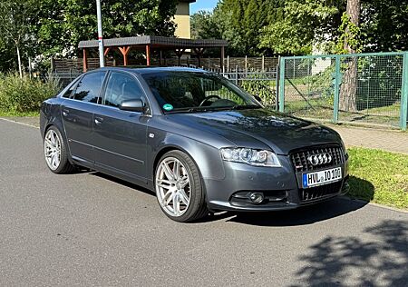Audi A4 3.2 FSI quattro