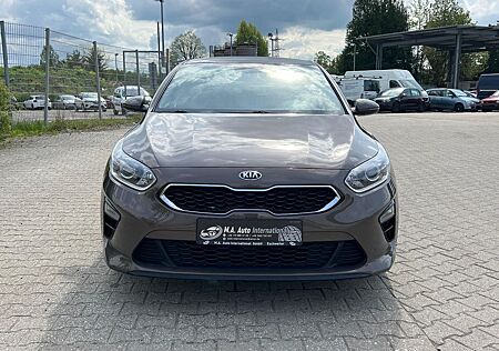 Kia Cee'd / Ceed 1.0 T-GDI 100*KLIMAAUT*KAM*NAV*