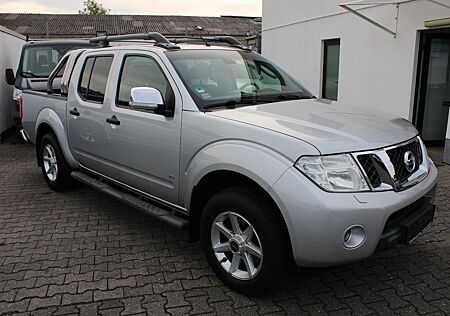 Nissan Navara Double Cab V6 4x4 *AHK*Gepflegt*
