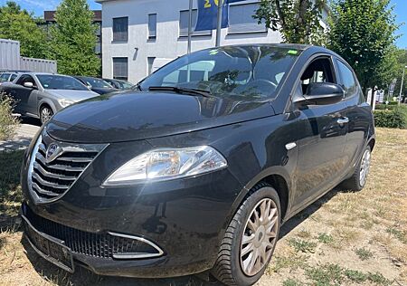 Lancia Ypsilon 1.2 Gold*Euro5*1.Hand*Klima*